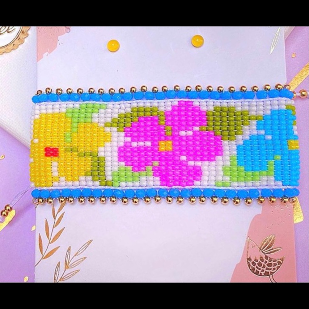 Flower Power Mostacilla Bracelet